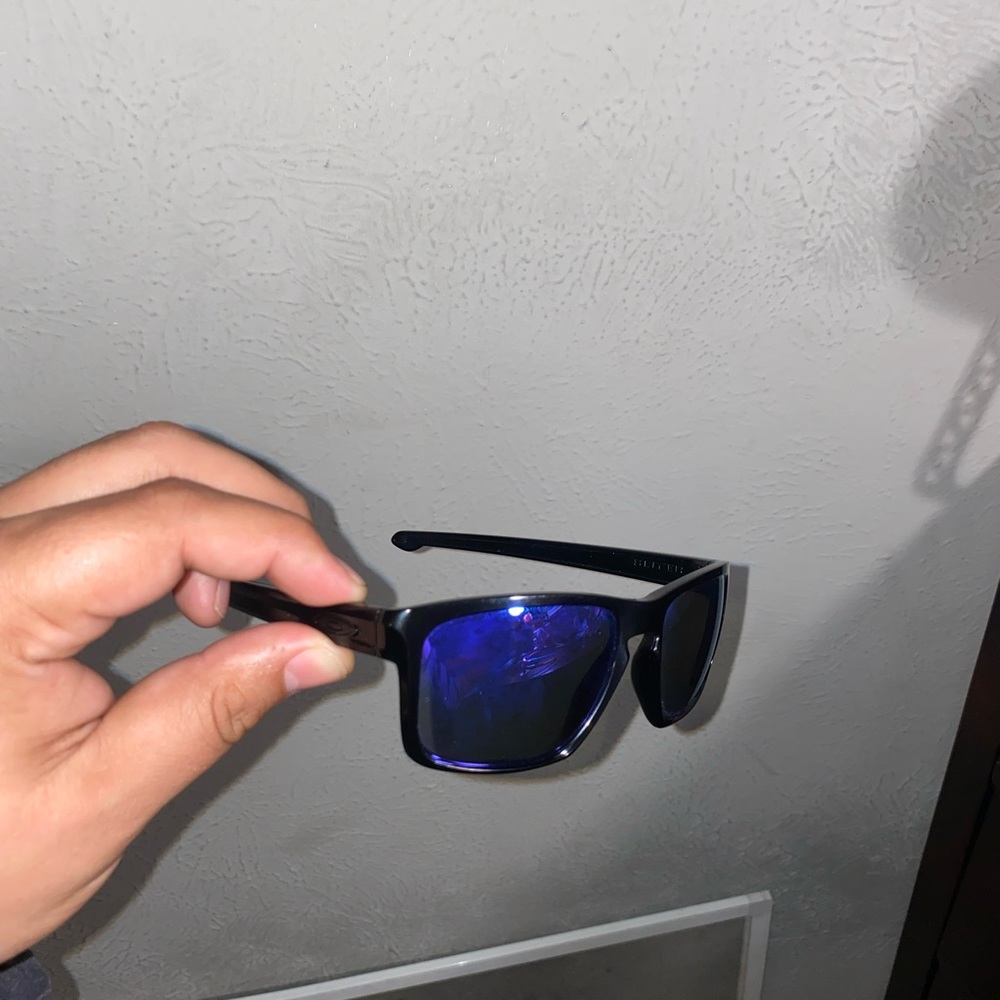 Oakley slivers